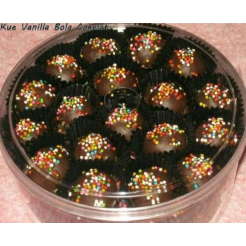 

KUE LEBARAN NASTAR RENYAH