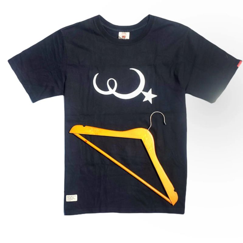 Kaos Pria Wtaps Hitam