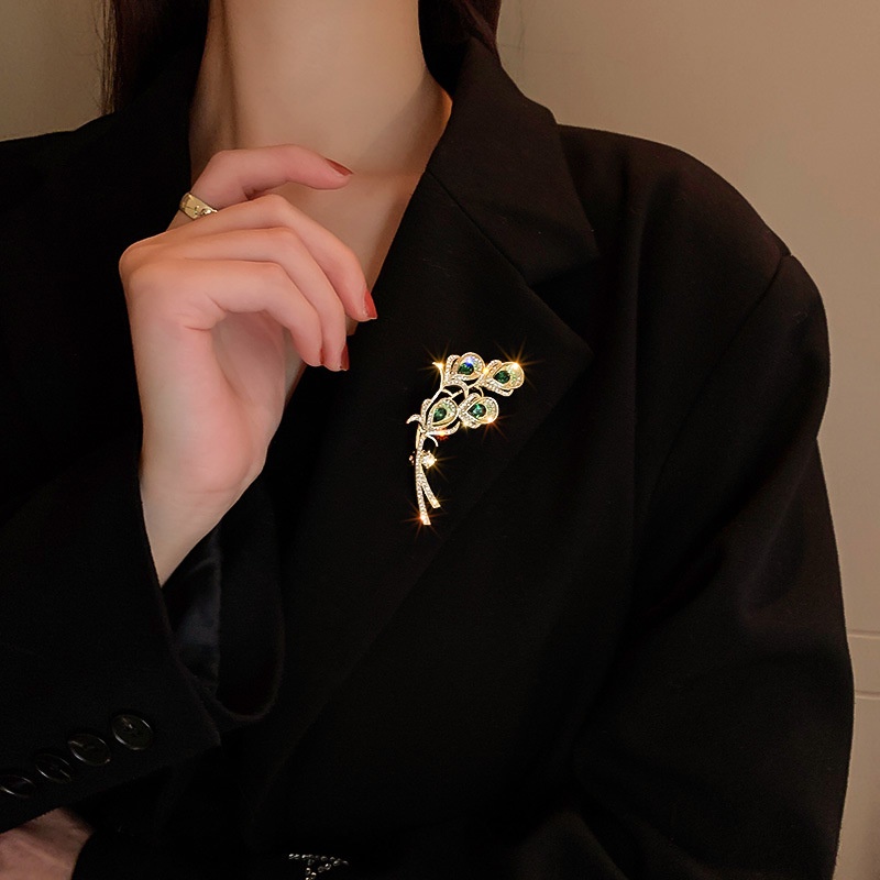 Bros Bentuk Bunga Aksen Mutiara Dan Berlian Imitasi Untuk Wanita