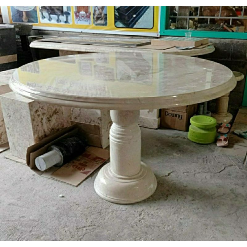 Meja Bundar Marmer