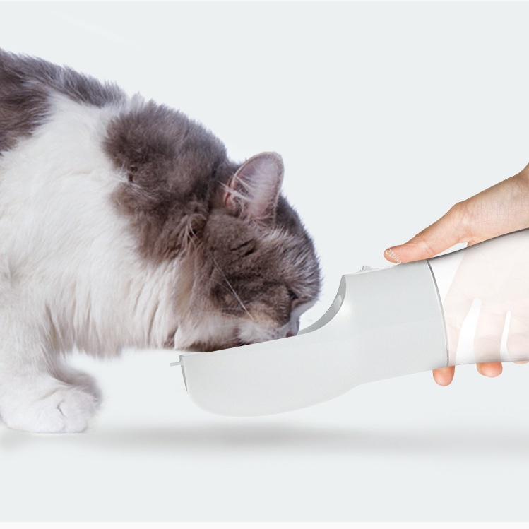 COD/Pet Water Bottle 2 in 1 Travel Botol Minum Makan Anjing &amp; Kucing Hewan Portable Food &amp; Drink