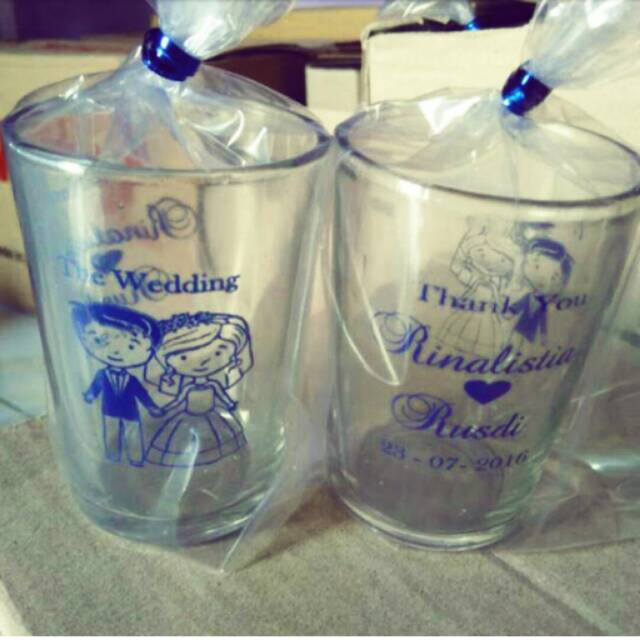 

Souvenir gelas bening + sablon + kemasan