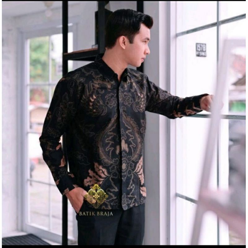 Kemeja Batik Pria Lengan Panjang Slimfit Warna Hitam Lapis Furing Bahan Katun ukuran M L XL Xxl