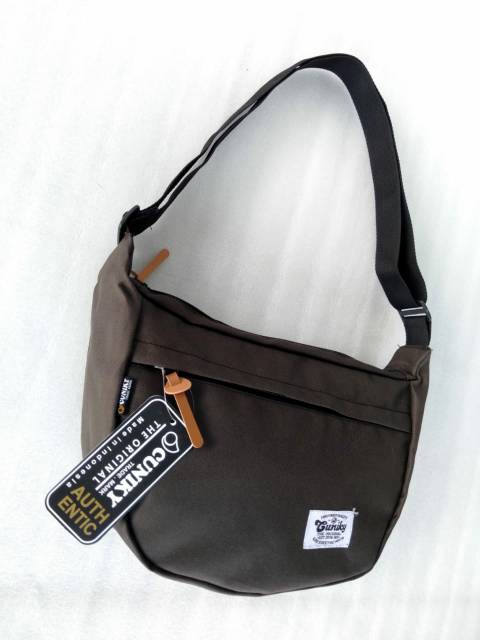 HSTR Tas selempang &amp; bahu pria Sling bag shoulder bag untuk sekolah Kerja main ukuran besar jumbo S9