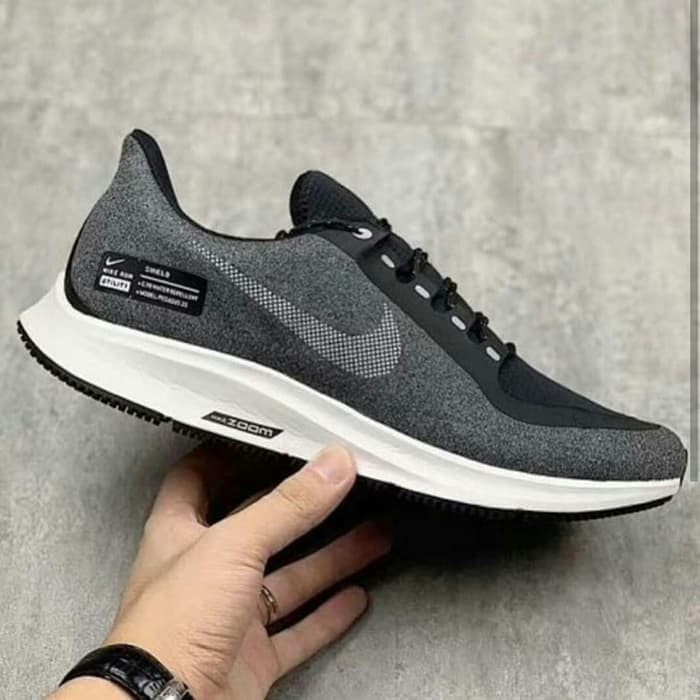 Sepatu Nike Zoom Pegasus 35 Shiled Water "Oreo"