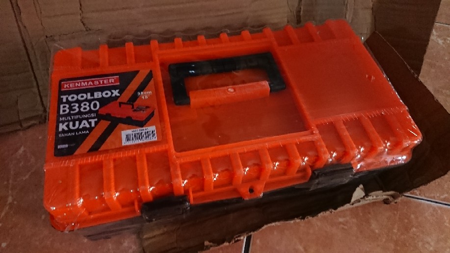 Kenmaster Toolbox B380 (37 × 19 X 13)