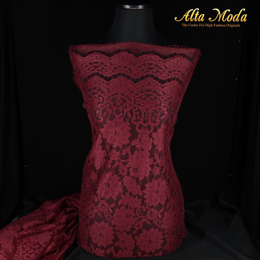 

Alta Moda Brokat Semi Perancis Cord Bunga Kraton Maroon (2.5M)