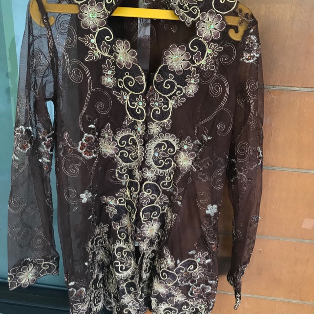 Preloved Kebaya