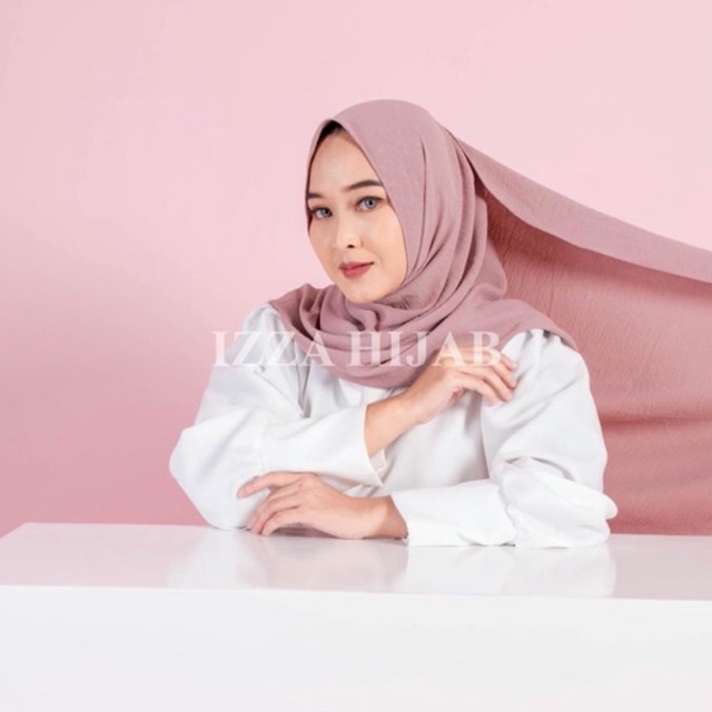 Pashmina Crinkle Airflow by Izza hijab