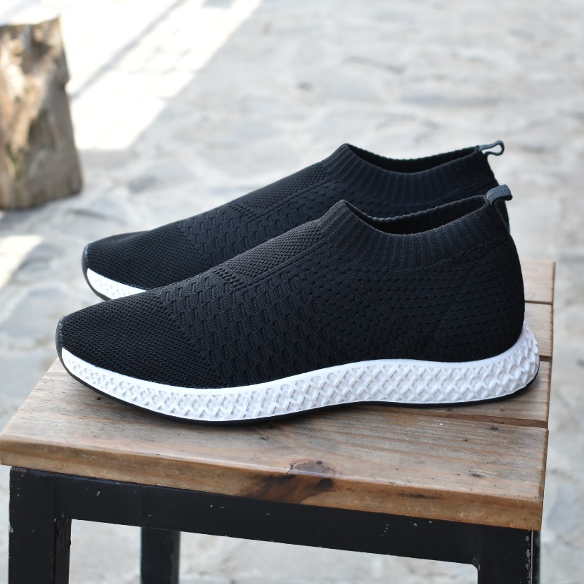 LEANDER BLACK |FORIND x Volve| Sepatu Sneakers PK OG Lari Knit Knitted Rajut Original Lokal Footwear