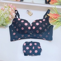 Bra Set (K-BS67) Seamless Polkadot set bra dengan Panty