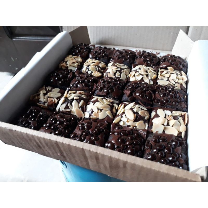 

fudgy brownies 25 sekat