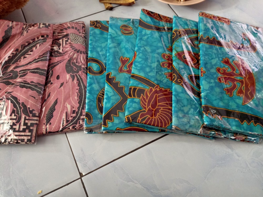 Kain Batik Solo (alusan Limited Stock) Motif Papua Warna Biru