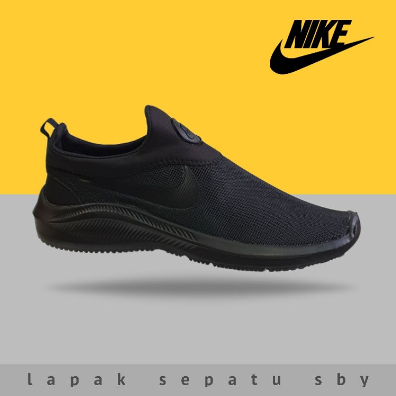 Sepatu Sport Slip On Santai Nike Kaishi Full Black Hitam Polos Sepatu Kerja Sekolah Pria Wanita