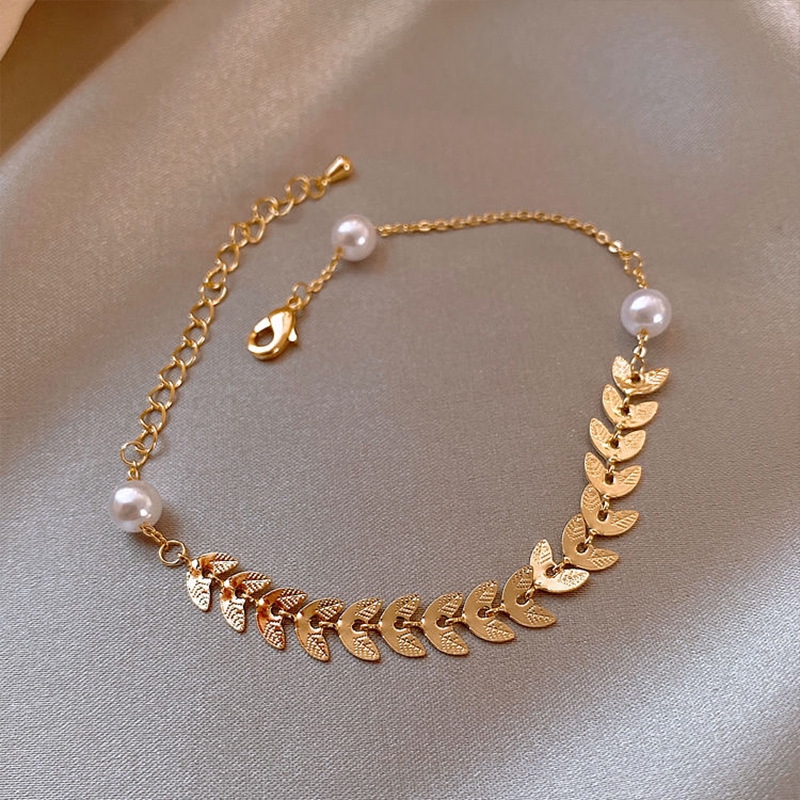 Aksesoris Fashion Wanita Versi Korea Desain Retro Leaf Pearl Bracelet ladies accesories