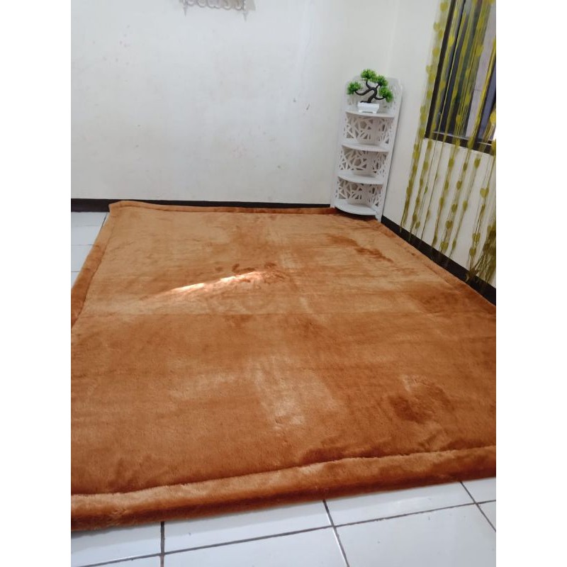 KARPET BULU SURPET RASFUR 150X200CM KASUR BUSA KASUR BULU KARPET RASFUR KASUR RASFUR POLOS COKLAT