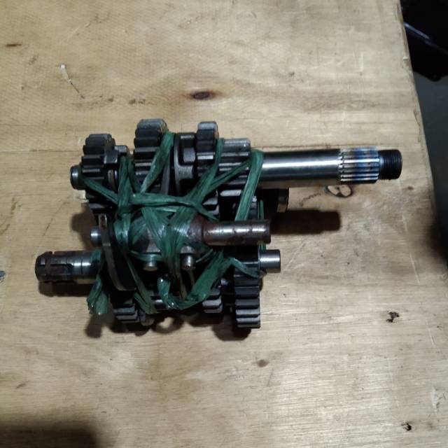 Rasio supra 125,/ karisma sama