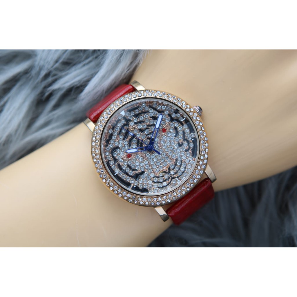 Jam Tangan Wanita Analog Fashion Best Seller New Model Merk Branded Premium Tali Kulit