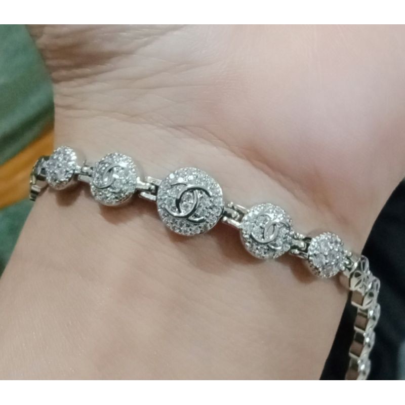 Gelang silver berlian perhiasan wanita