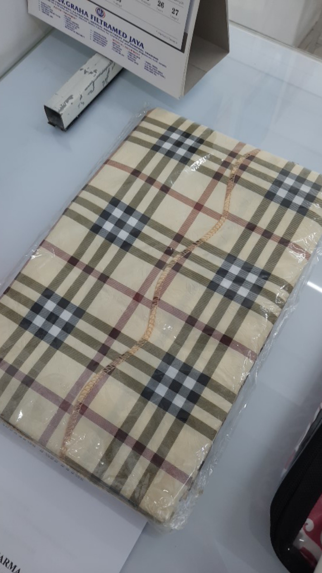 New Table Cover More Big Size / Taplak Meja Lebih Besar Lebih Tebal