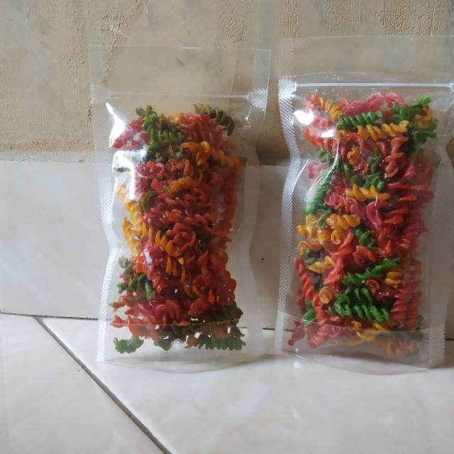 

Seblak kering// makaroni kriting