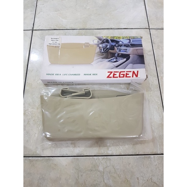 Magic box organizer mobil tempat hp dompet import high quality