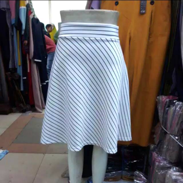 Rok Pendek, Rok Payung, Rok Payung Salur, Rok Hitam, Rok Putih, Rok Salur