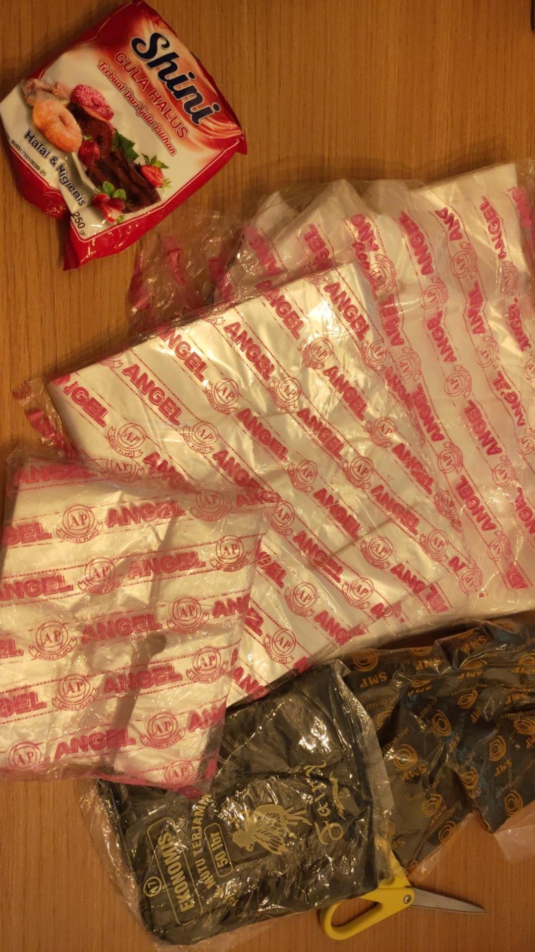 Kantong Plastik Hitam Fairy 17 (ekonomis)