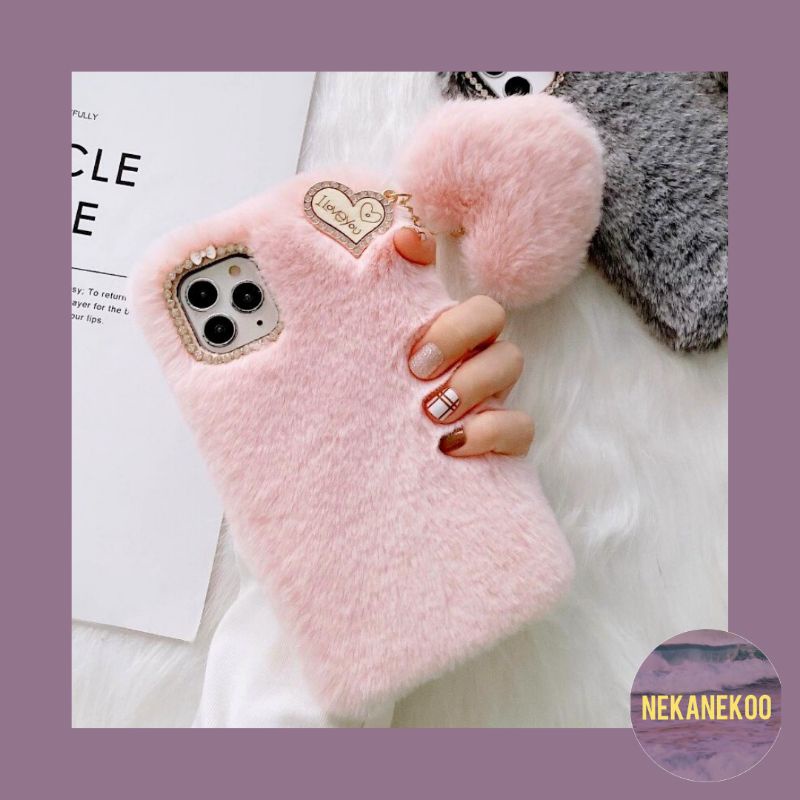 READY STOCK CASE CASING BULU PLUSH LEMBUT PREMIUM GANTUNGAN LOVE CINTA PINK MERAH MUDA IP IPHONE 12 