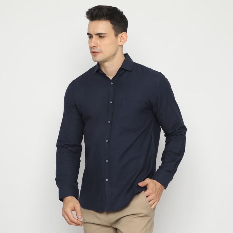 Code Male - Warner Kemeja Pria Panjang Biru Navy Basic Slimfit