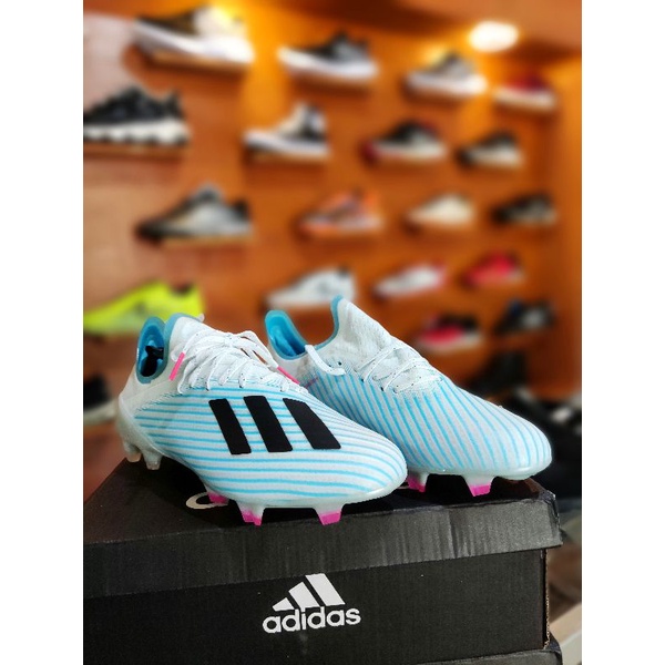 Sepatu Sepak Bola Adidas X 19.1