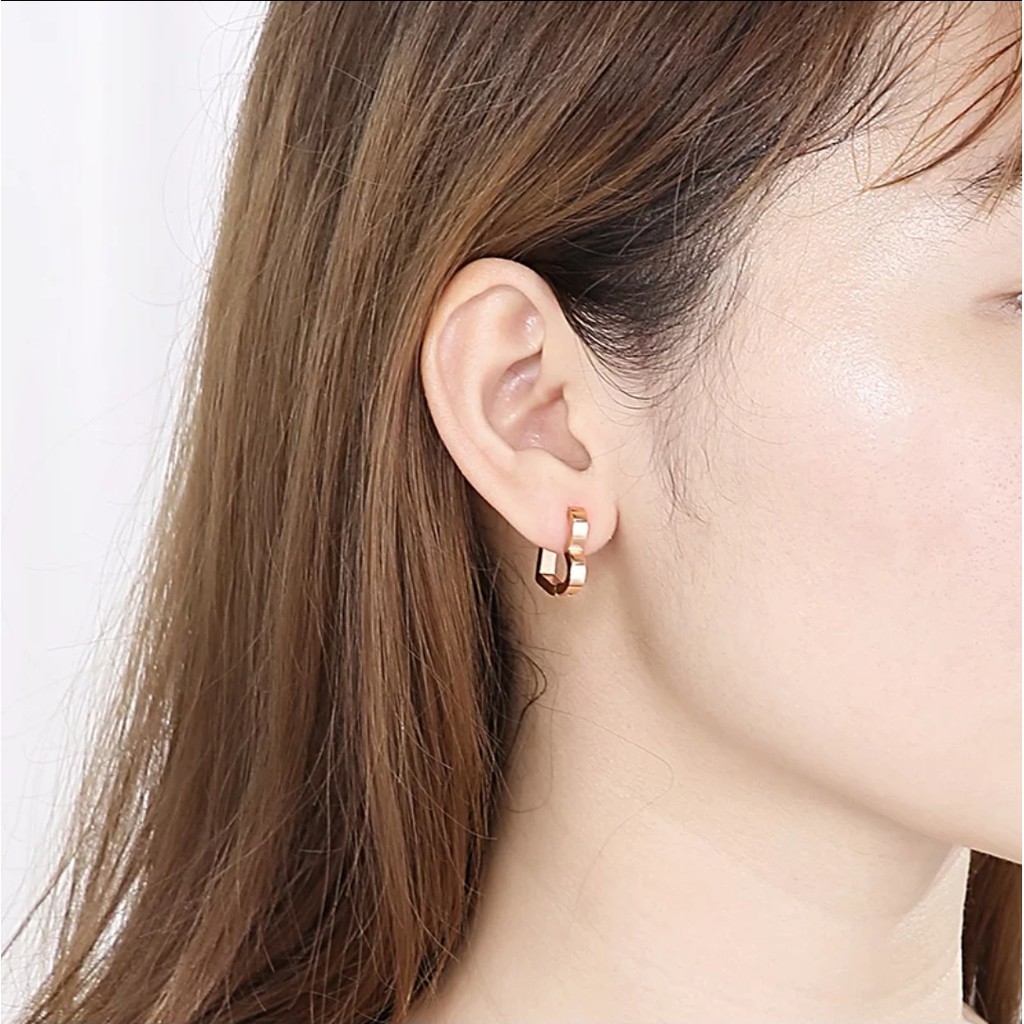 Anting Jepit Titanium Pola Lingkaran Hati Sederhana Tersedia Warna Rosegold, Gold dan Silver