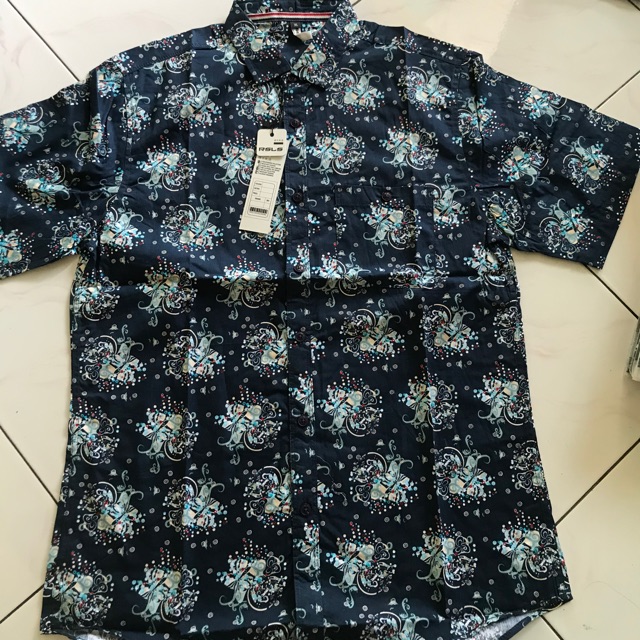 Kemeja pria hem lengan pendek dijual perlusin