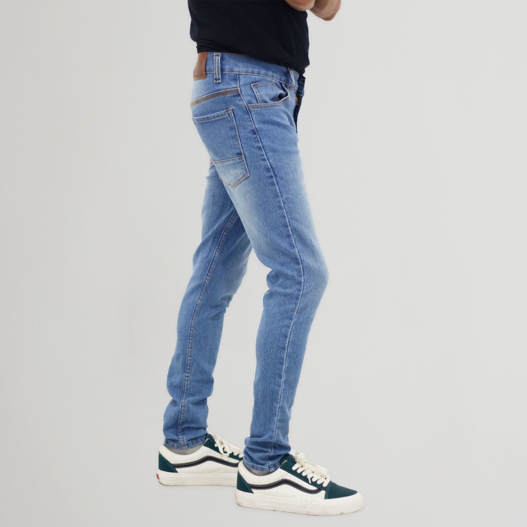 Celana Jeans Panjang Pria Polos Navy Blue Slimfit Kekinian 2021