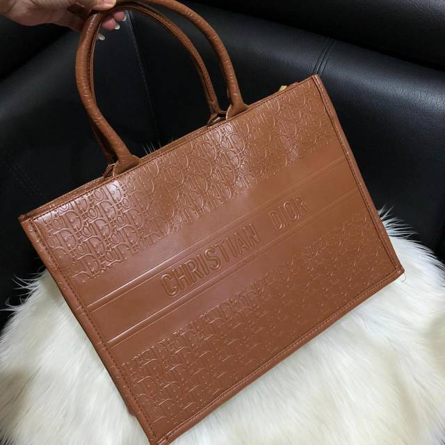 DIOR Tote Book Kanvas Semi Premium AAA