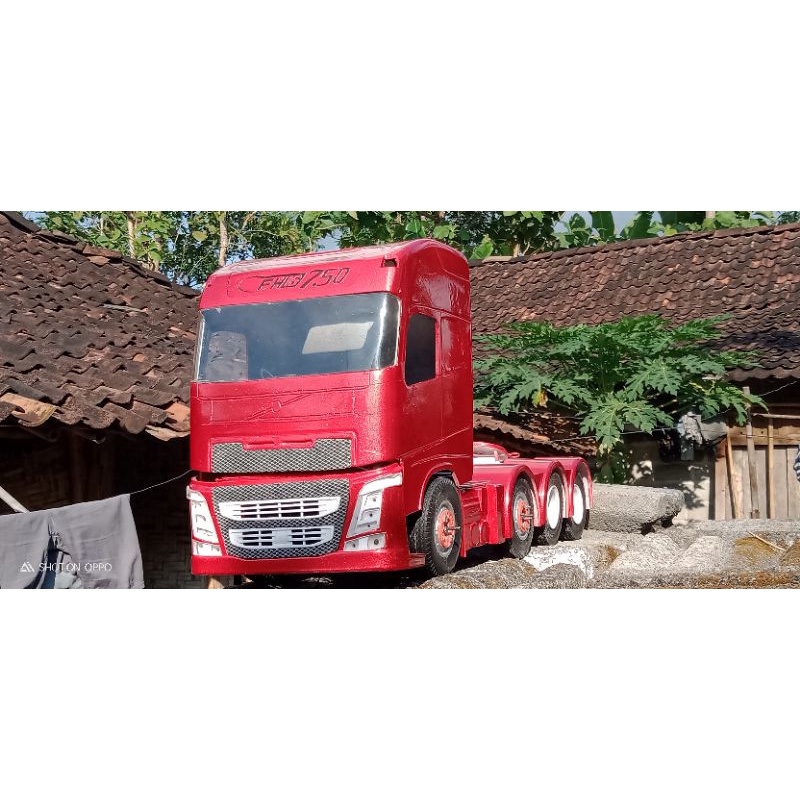 RC TRUCK volvo fh16 8x4 scale 1/14 (versi kit)