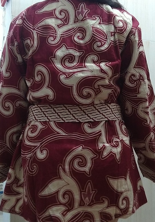 Atasan Batik Dolby Dolbi Dobby Doby Tenun Sutra Tulis Halus Katun Atbm Baron ,sarombit Atasan