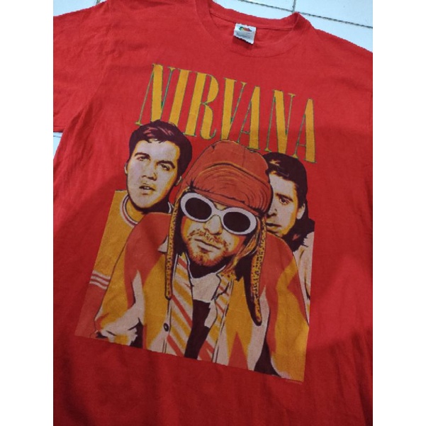KAOS NIRVANA SECOND VINTAGE WARNA MERAH