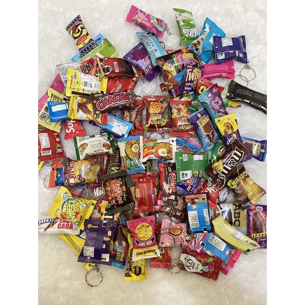 Ganci Karakter unik Makanan/ Souvenir Nikahan/ Hadiah untuk ponakan