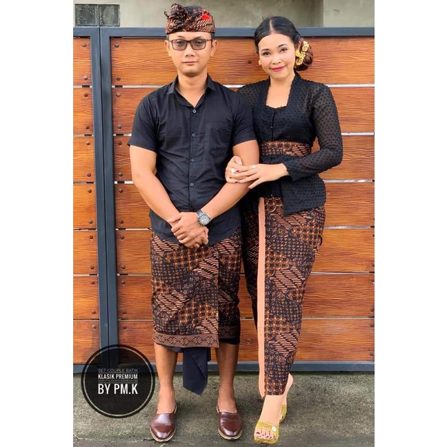Couple Adat Bali