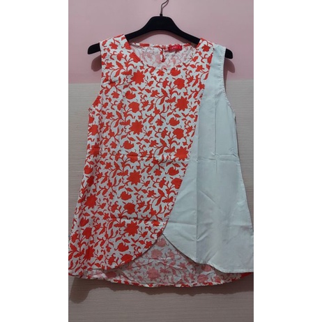 (PRELOVED) Blouse Sleeveless