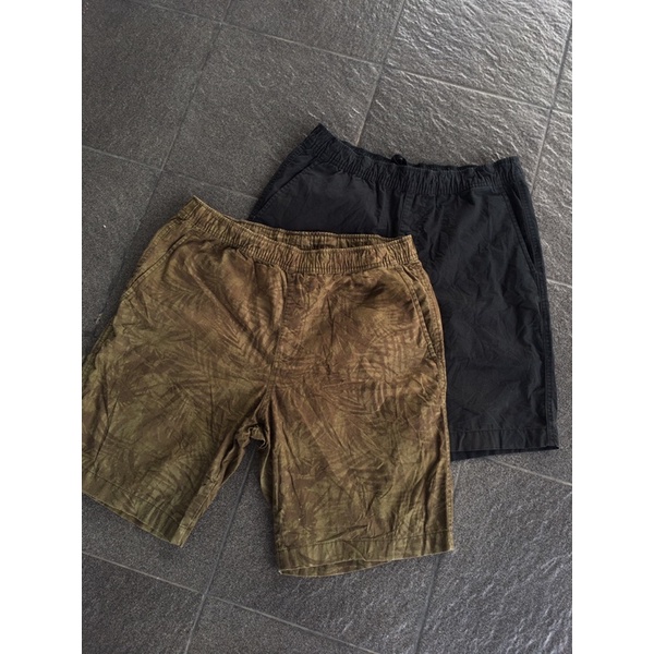 UNIQLO SHORT PANTS RELAX SECOND BRANDED