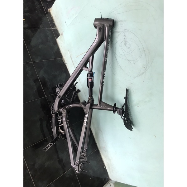 frame siskiu d5