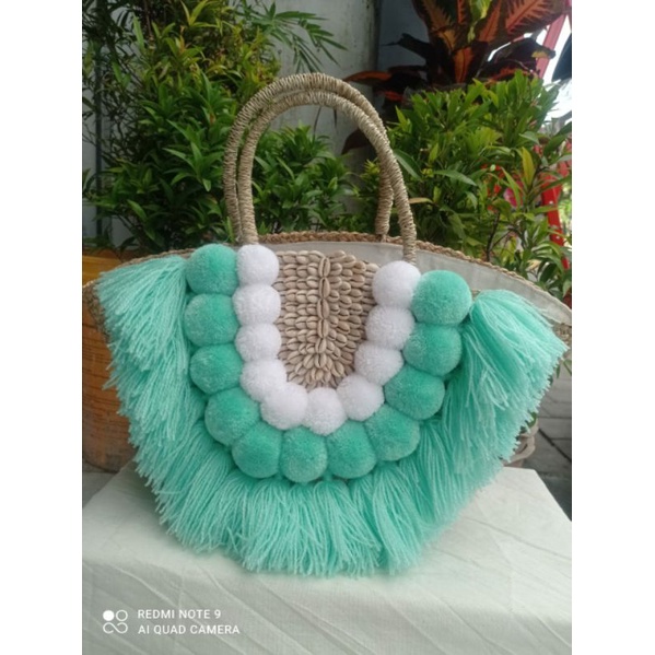 Tas mendong pom pom #tas pantai pulau bali#tas etnik anyaman bali
