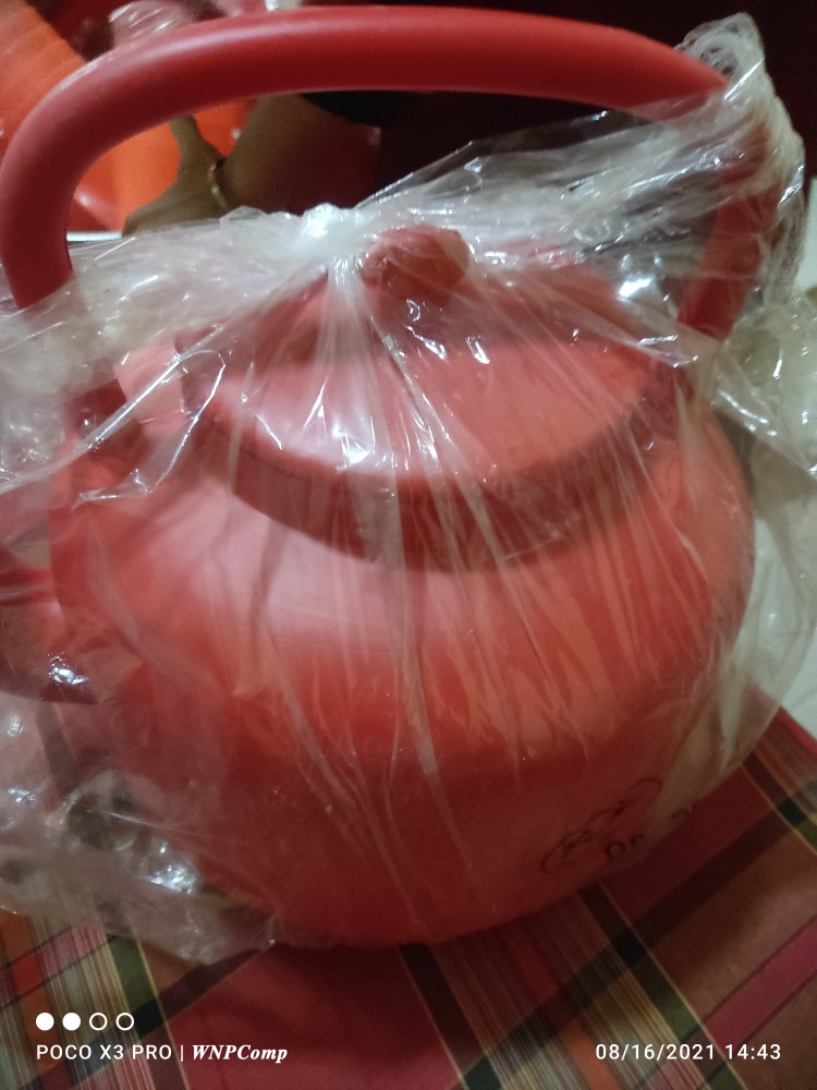 Teko/ Ceret Merah Plastik Eagle