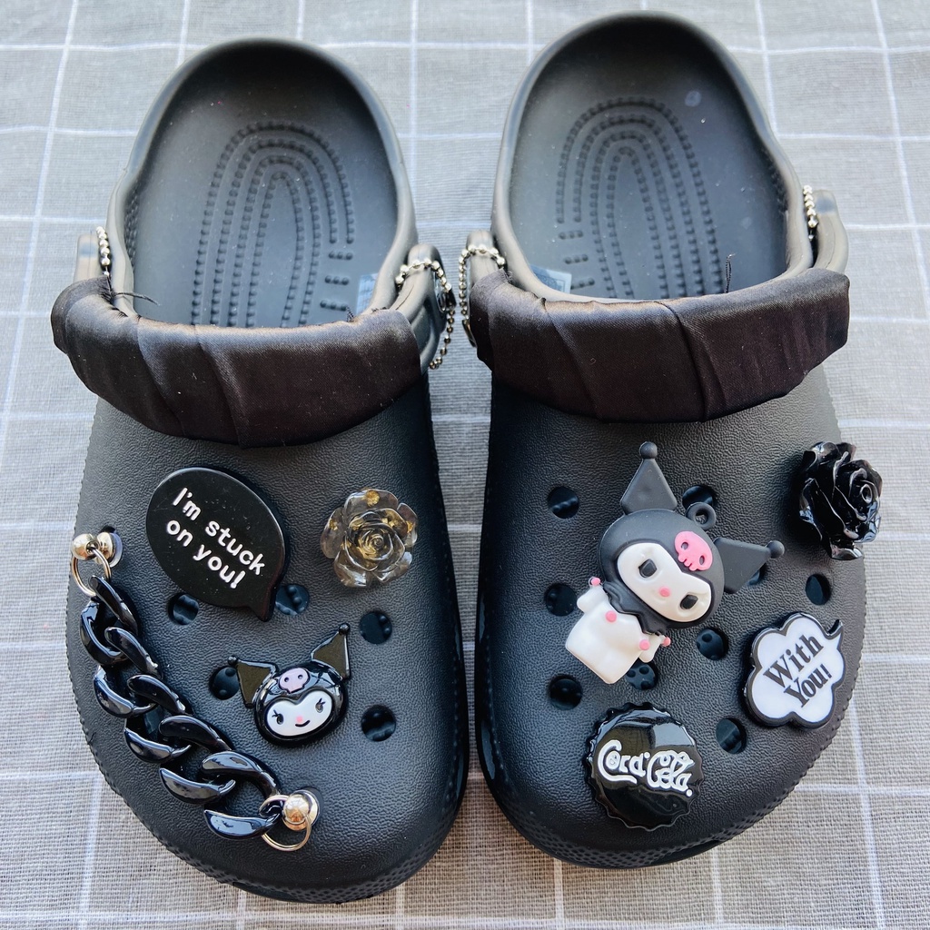 ✨shinyDIY✨Crocs jibbitz: aksesori cantik untuk sepatumu❤️ 8pcs Rantai Kuromi Crocs Jibbitz Untuk Aksesoris Sepatu Wanita#Sepatu Sneakers Wanita Model Lace-Up Warna Hitam + Putih