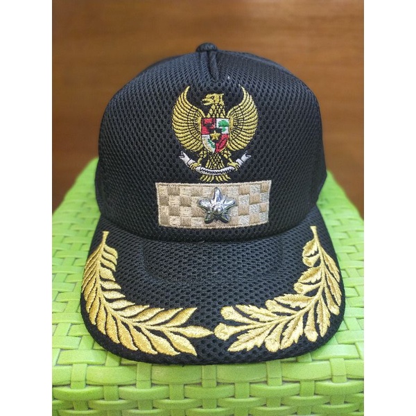 Topi jaring lurah/kades