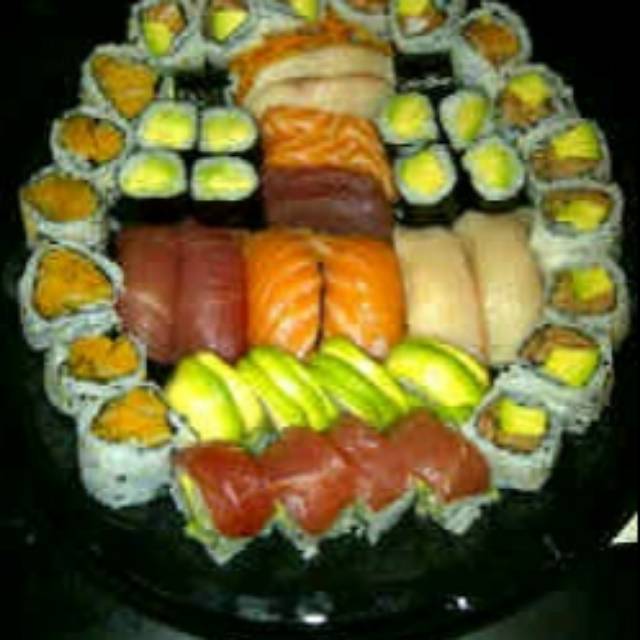 

Sushi platter