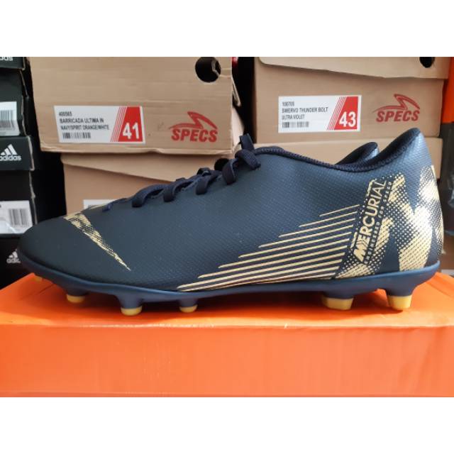 Mercurial vapor 12 club FG/MG