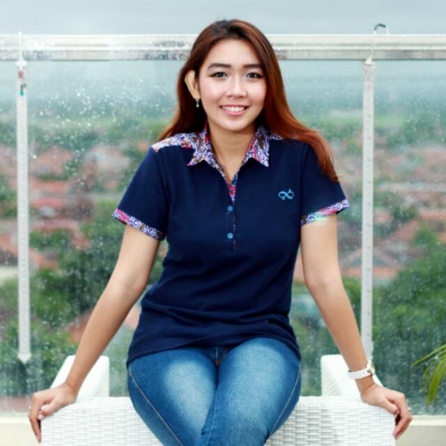 Loyal Kaos Polo Batik Navy Modern Wanita M L XL XXL